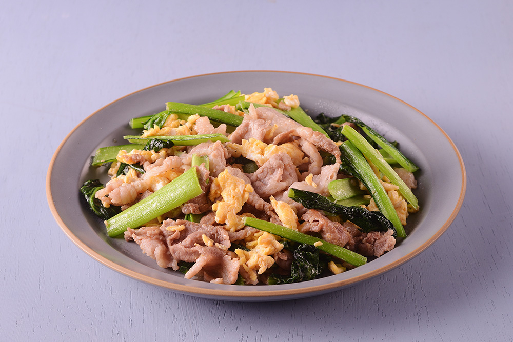 豚肉と卵と小松菜炒め