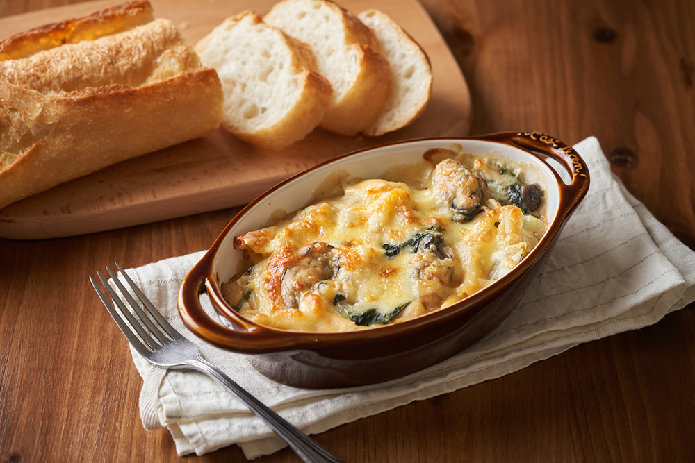 ほうれん草と牡蠣の<br />
グラタン